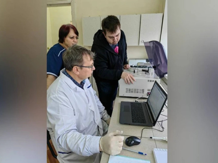 В больнице Новохоперского района установили новый автоматический биохимический анализатор