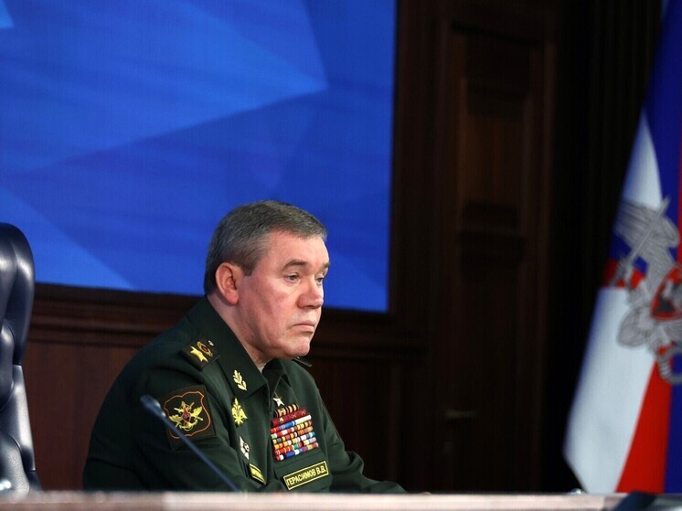 Герасимов: ежемесячно место службы в ВСУ покидают до 30 тысяч человек