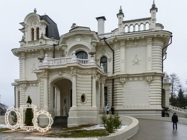 «Когда пахло мандаринами»: в усадьбе Асеевых открылась новая выставка