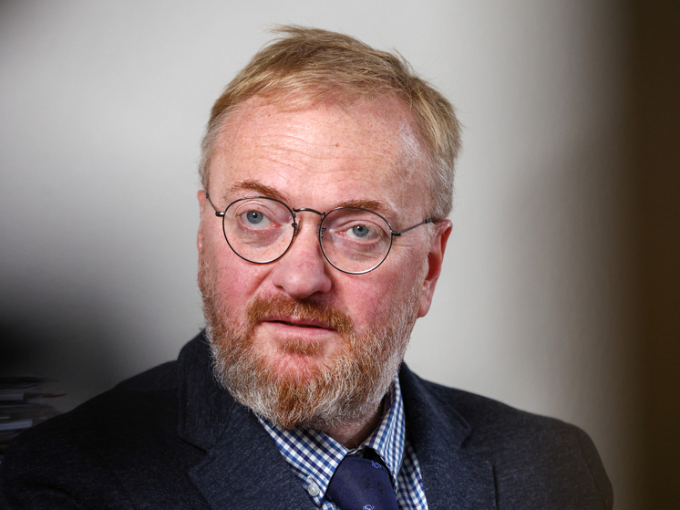 Милонов против «Тайного Санты»: депутат назвал участников игры «обезьянами»