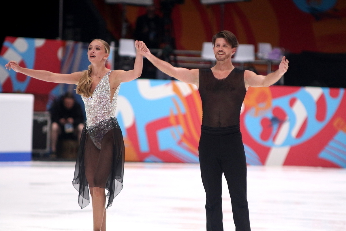 Степанова и Букин выиграли ритм-танец на чемпионате России в Петербурге
