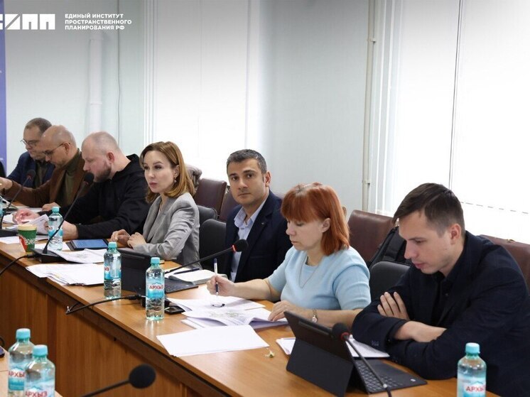 В Станично-Луганском округе ЛНР планируют восстановить тепличные и рыбоводческие хозяйства