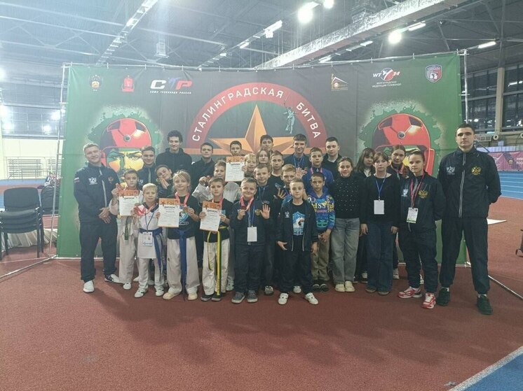 Пятнадцать медалей завоевали юные спортмены из ДНР на Всероссийских соревнованиях по тхэквондо ВТ