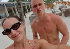 Семейный рай Тюкавина: футболист поделился атмосферой отдыха на Мальдивах