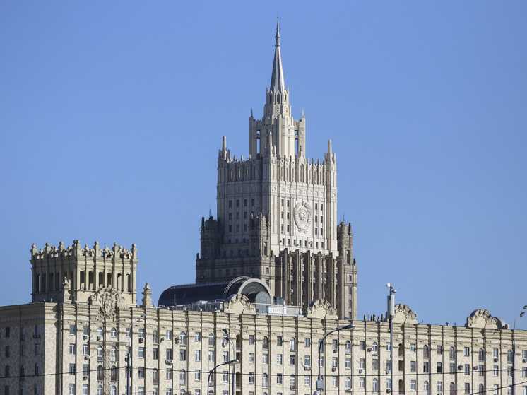 МИД: РФ открыта к диалогу, если НАТО откажется от антироссийской риторики