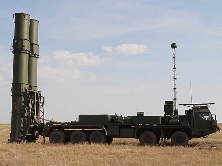 Герасимов: в РФ сформирована дивизия ПВО-ПРО, оснащенная ЗРС С-500