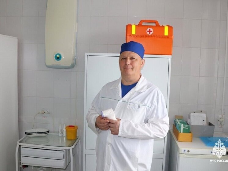 Лучший врач МЧС России 2025 года — хабаровчанин Александр Лунин