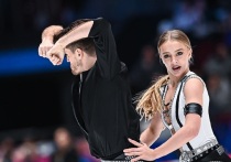 18 декабря 2025 года в Санкт-Петербурге стартовал чемпионат России 2026 по фигурному катанию. После ритм-танца лидируют Александра Степанова и Иван Букин (87,45), вторыми идут Василиса Кагановская и Максим Некрасов (84,82), третьими — Екатерина Миронова и Евгений Устенко (80,22). Несколько пар обновили личные рекорды. Организация соревнований оценена спортсменами высоко.