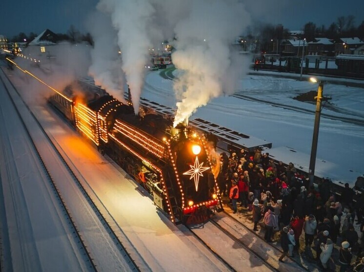 Ретропоезд Иваново-Шуя везёт в сказку и помогает нашим воинам