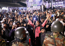 Насилие вспыхнуло в столице Бангладеш рано утром в пятницу после того, как молодежный лидер антиправительственного восстания 2024 года, который на днях был ранен в результате покушения, скончался в больнице Сингапура