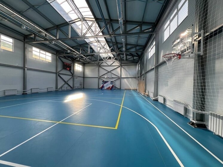 В сельской школе под Алуштой построили первый в её истории спортивный зал