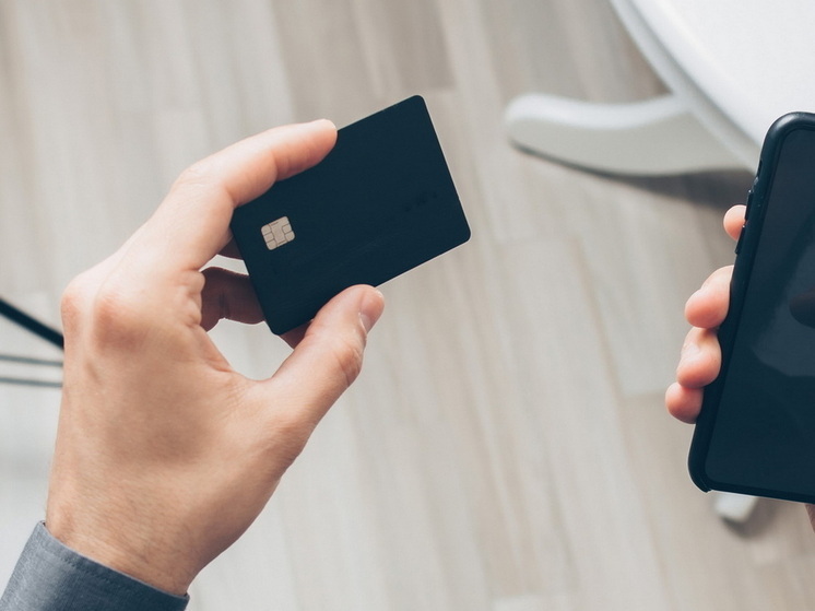 Сотрудницы салонов связи Йошкар-Олы оформили симки ради премии и получили штраф