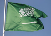 Поддерживаемые Саудовской Аравией силы собираются на границе с Йеменом, где выступающие за независимость южной части страны сепаратисты сталкиваются с давлением, вынуждающим их отступить