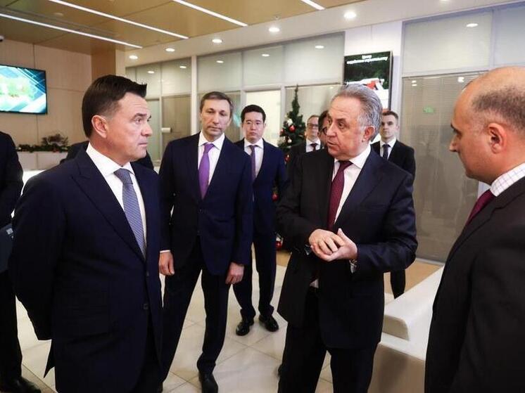 Губернатор Андрей Воробьёв представил Виталию Мутко цифровую экосистему строительства Подмосковья