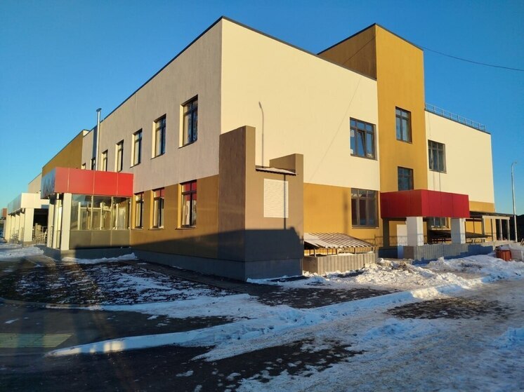 В микрорайоне Шурова гора в Энгельс введена в эксплуатацию новая поликлиника