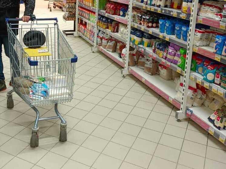 Сосиски, сардельки и маргарин подорожали в Воронежской области больше всего