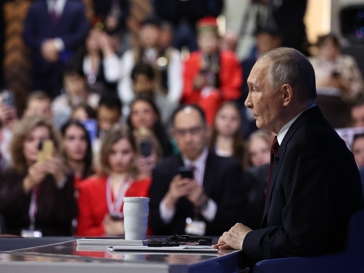 Путин заявил, что рост реальных зарплат за год составит 4,5%