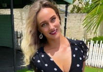 Российская спортсменка, выступавшая в синхронном плавании, Кристина Макушенко станцевала под водой под Jingle Bells