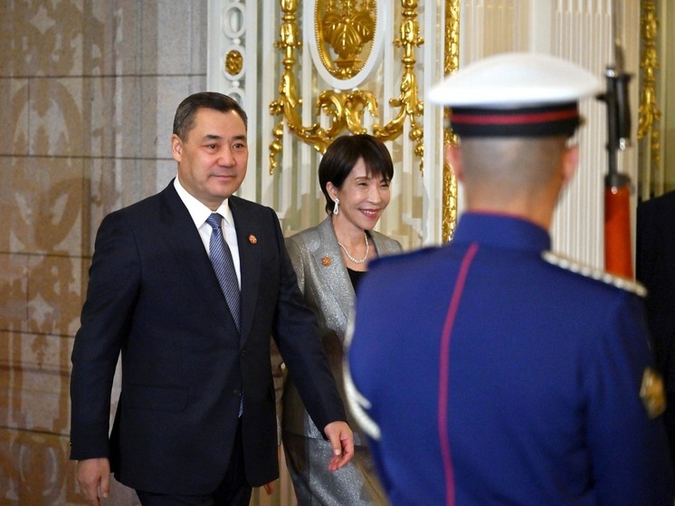 Садыр Жапаров прибыл в Токио на саммит «Центральная Азия + Япония»