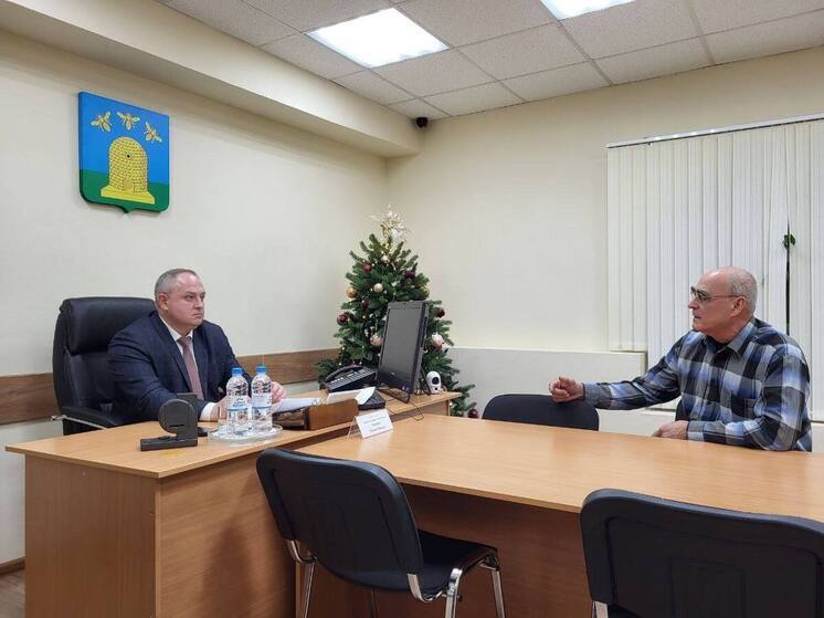 От борьбы с вандализмом до аварийных стен — мэр держит руку на пульсе городских проблем