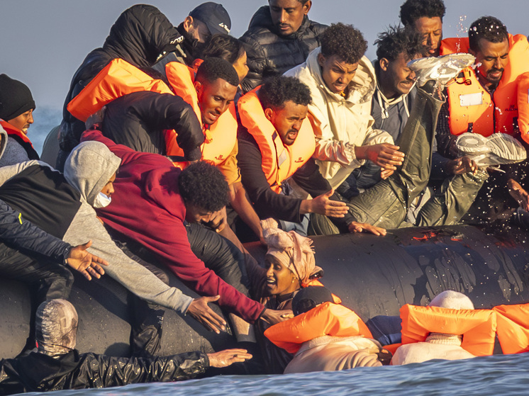 DM: из-за массовой миграции Британии требуется провести экстренную перепись населения