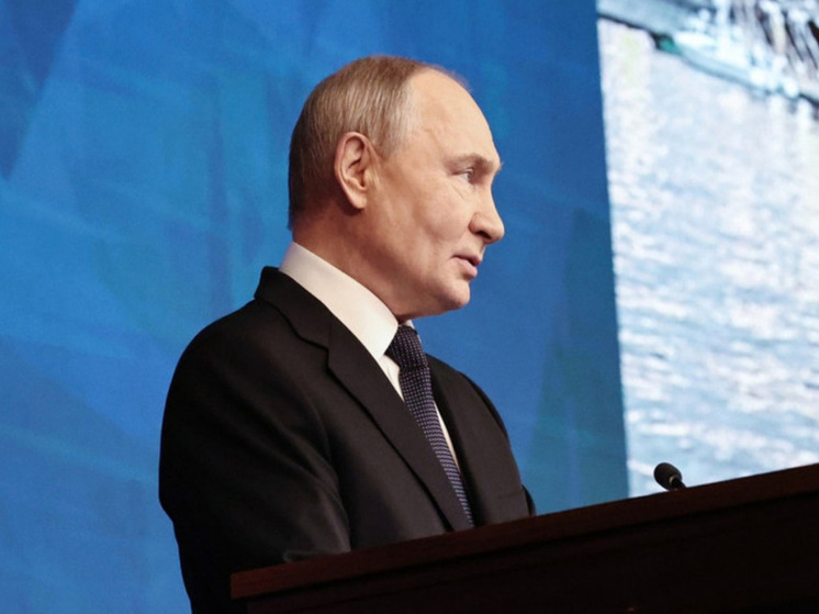 Боец СВО передал привет Путину с передовой во время прямой линии президента