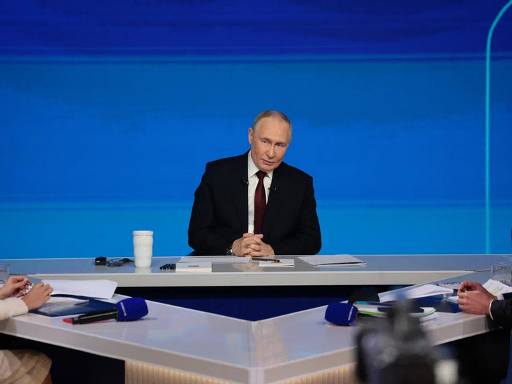 Путин предложил увеличить часы пребывания в яслях и детских садах