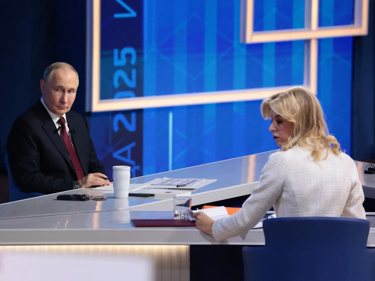 Президент РФ Владимир Путин объявил о новых мерах поддержки семей с детьми