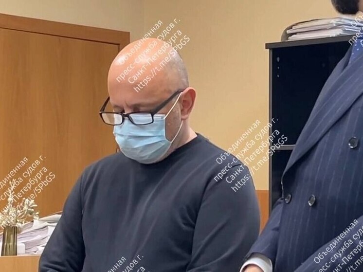 Создателя финансовой пирамиды в Петербурге осудили за ущерб в 190 млн рублей