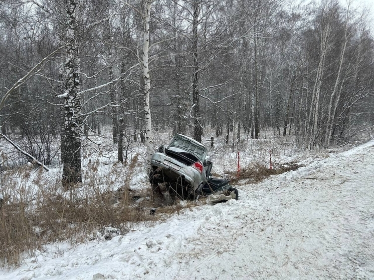 ДТП в Тюменской области: погиб водитель, двое пострадавших в больнице