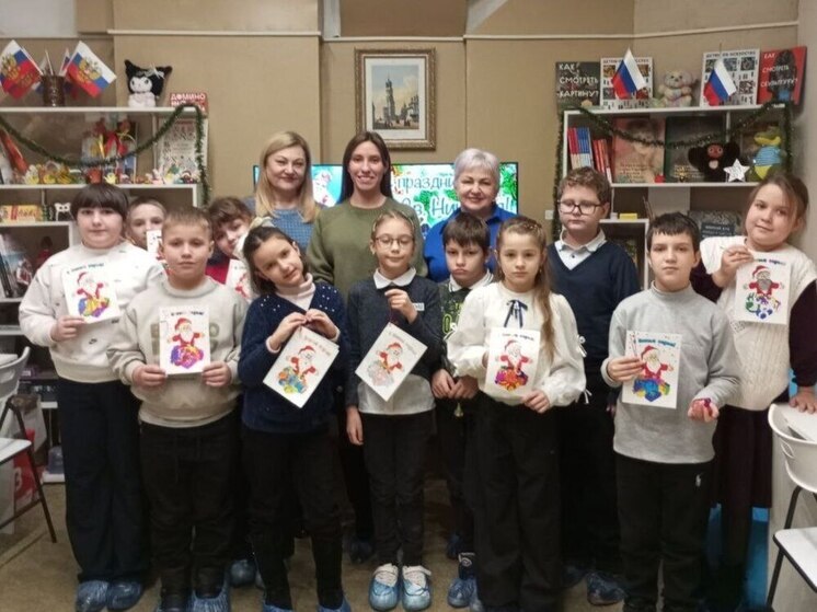 В Токмакском музее школьникам рассказали о легендах Святого Николая