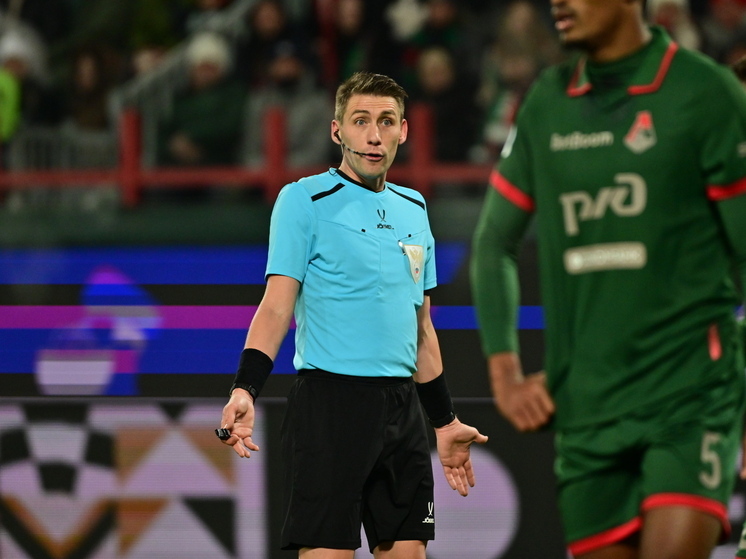 Российского арбитра Егорова задержали при попытке улететь из России