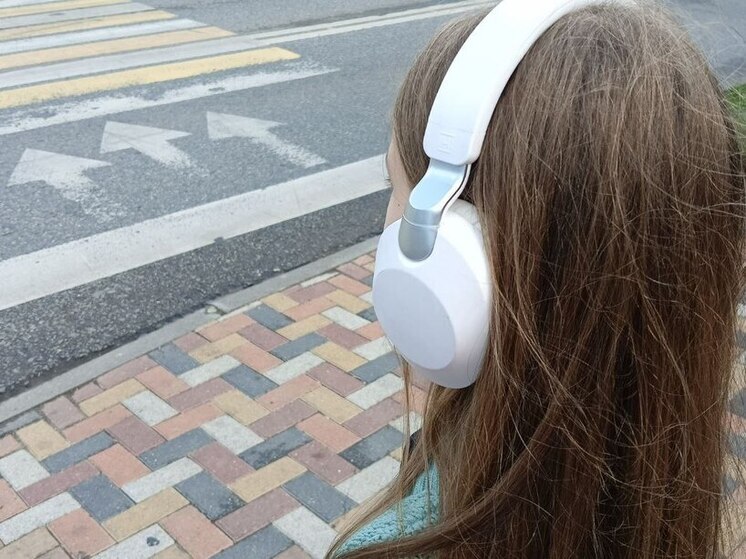 Подростки Петербурга стали чаще выбирать карьеру и материальные цели