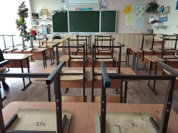 В Курске 98,9% одиннадцатиклассников успешно написали итоговое сочинение