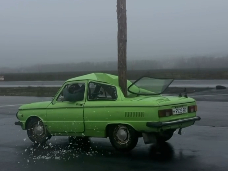 Ростовского каскадера Евгения Чеботарева едва не пришибло огромным бревном