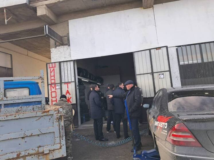 Комплексный рейд провели сотрудники мэрии и ГАИ в Махачкале