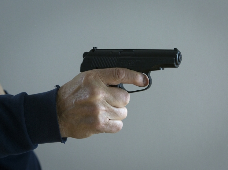 В Эквадоре арестовали двух подозреваемых в убийстве футболиста Марио Пинейды