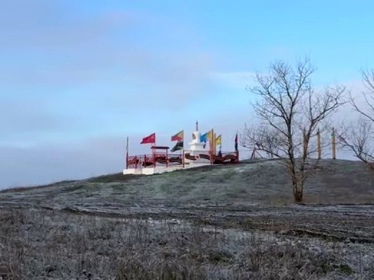 Настоятель Читинского Дацана провел молебен на Субаргане в ДНР