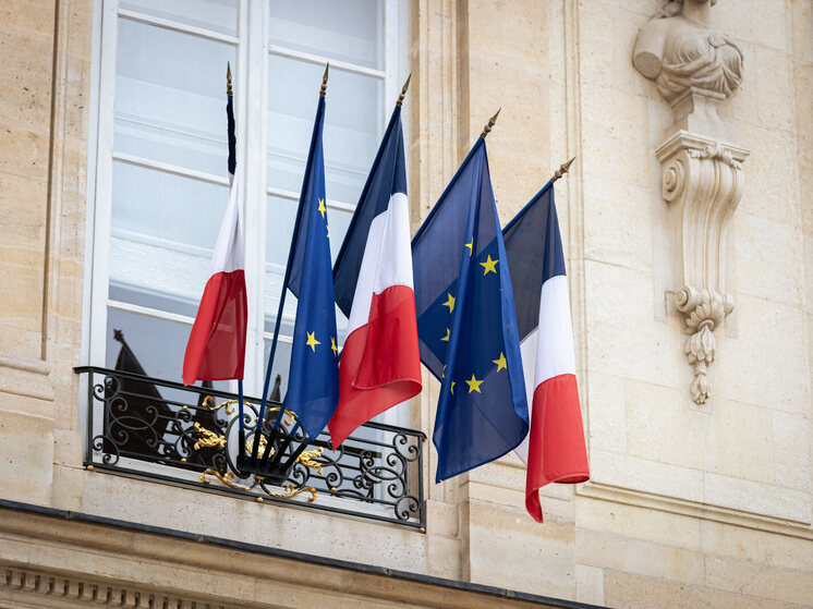 Во Франции раскрыто хищение ценного фарфора из официальной резиденции президента страны