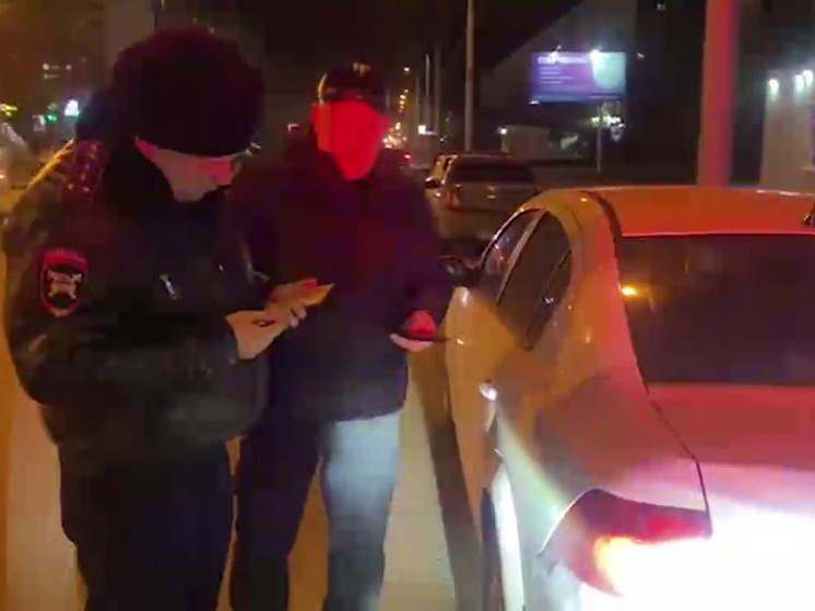 Под Волгоградом проверили, уступают ли водители дорогу скорой