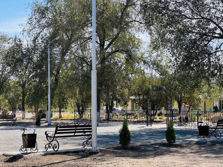 Пять сёл Ипатовского округа получили новые парковые зоны по губернаторской программе