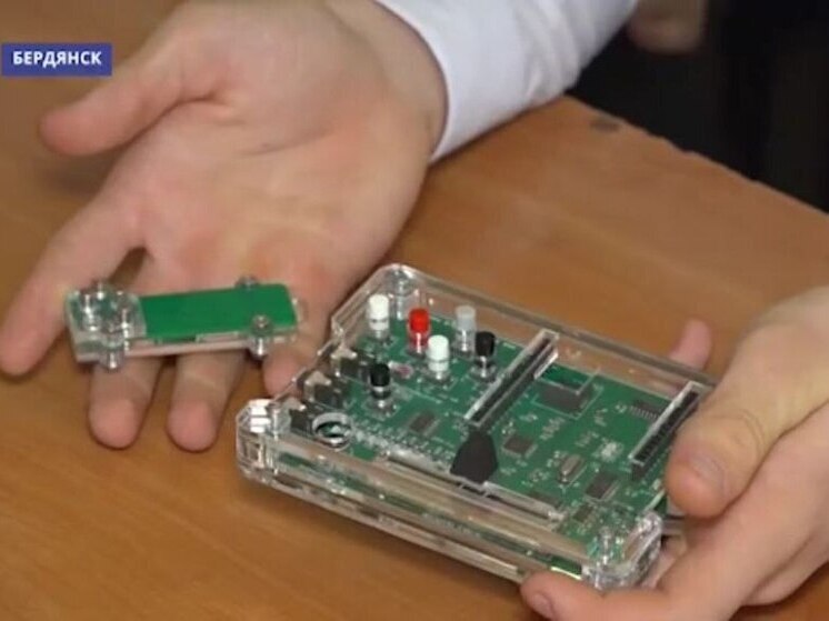 В Запорожской области проходят очные курсы по робототехнике в рамках проекта «Код будущего»