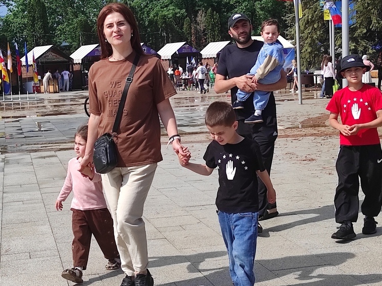 Путин отметил ценность ранних браков на Кавказе в ходе «Итогов года»