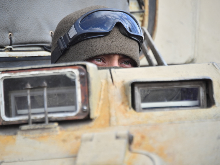 Рядовым и офицерам в зоне СВО вручили награды от имени мэра Москвы