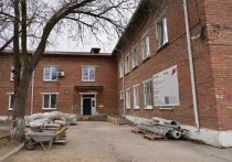 У властей Астраханской области никак не получается эффективно контролировать подрядчиков в строительной отрасли: ряд социально значимых объектов в регионе не могут сдать в эксплуатацию уже несколько лет