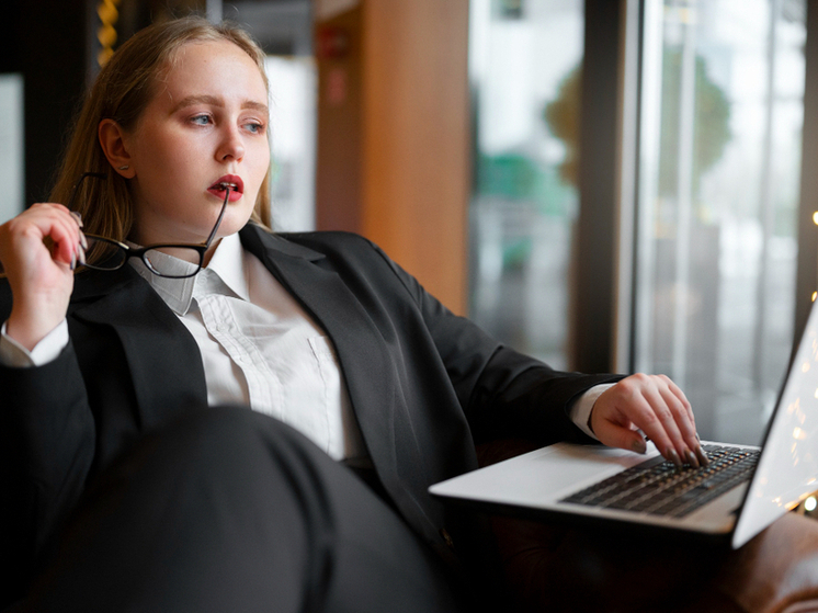 Оптимизм против реальности: кировчане в ожидании годовых премий