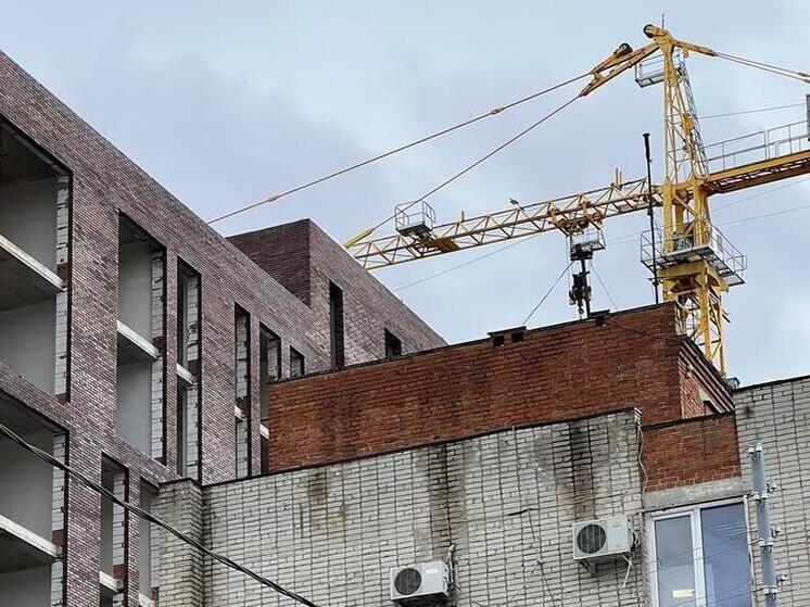 В Сочи сносят три крупных самостроя в Центральном и Хостинском районах