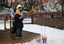 Вспомним детскую литературу 50-60-х годов: десятилетние герои самостоятельно ходят в лес за ёлкой, мастерят бенгальские огни из серы и магния, ночуют одни в деревенских домах