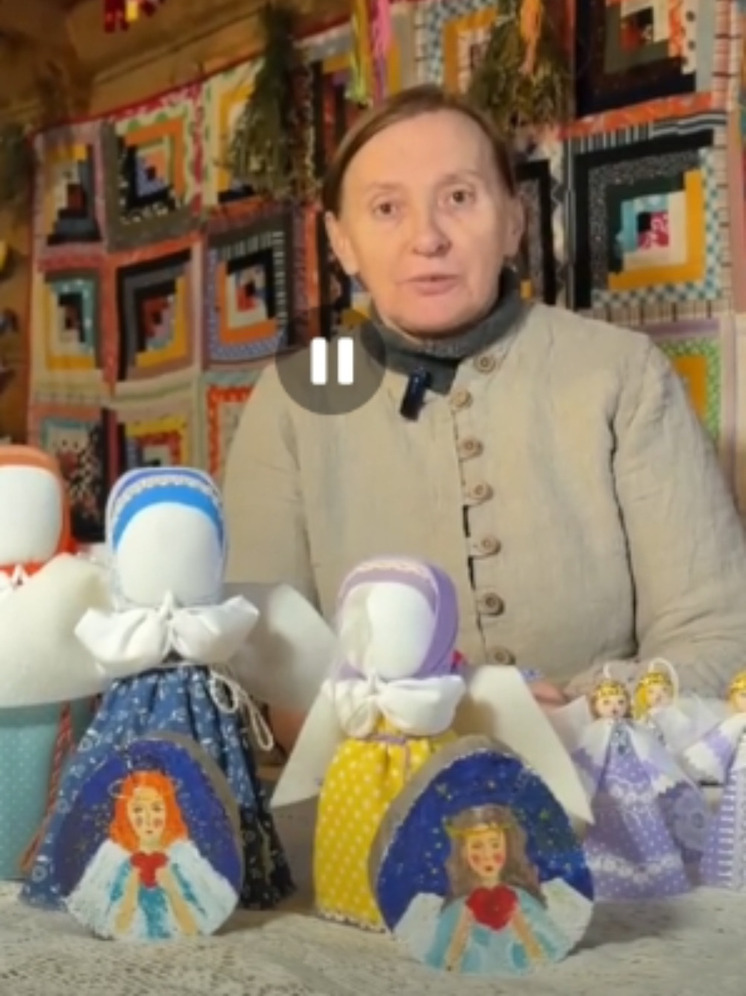 В «Уральской избе» калужского «Этномира» готовятся к встрече Нового года