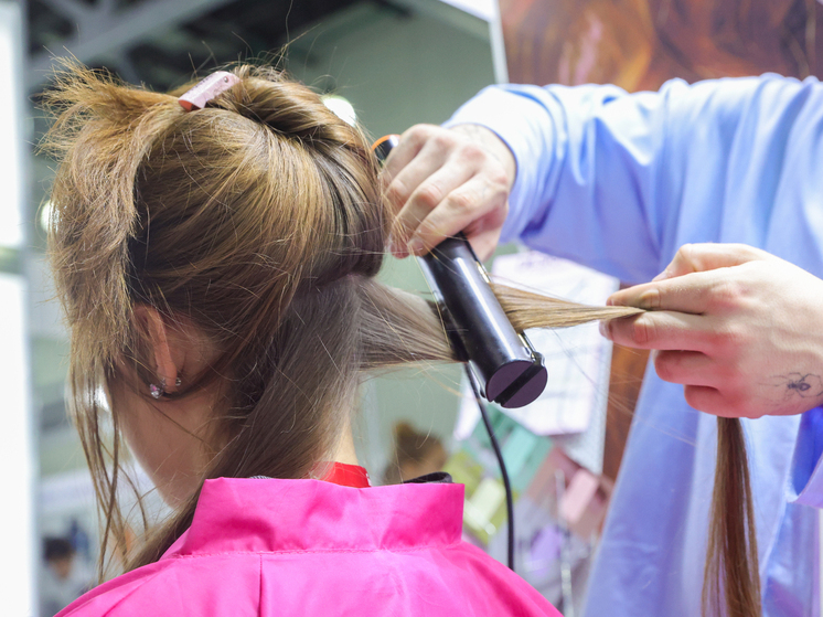 Эксперт: запах волос может быть причиной, почему вам не назначают второе свидание